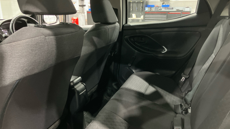 Toyota Yaris 1.5 Hybrid Icon 5dr CVT Hybrid Hatchback